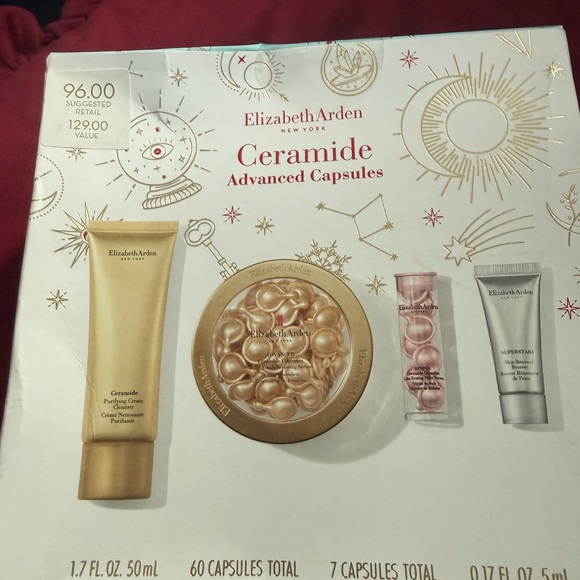 Elizabeth Arden Other - Elizabeth Arden Ceramide Skincare Collection